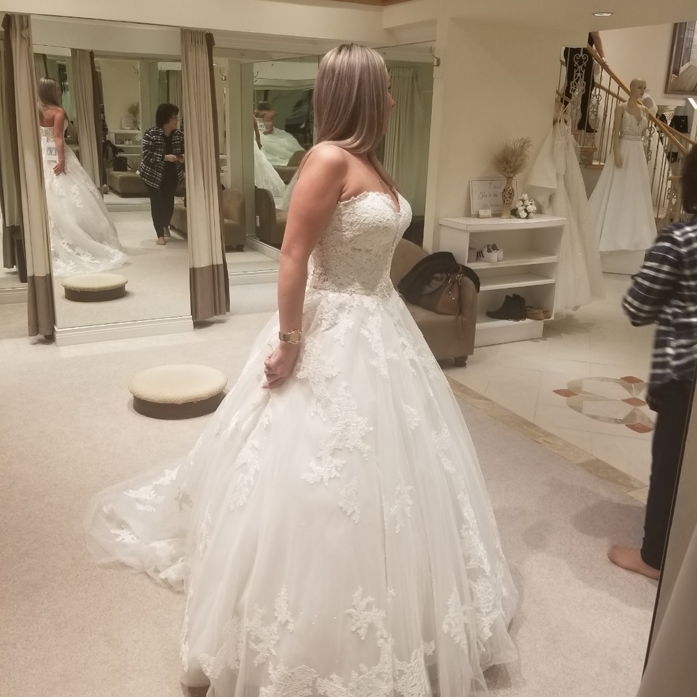 Allure Bridals Ivory Lace Gown